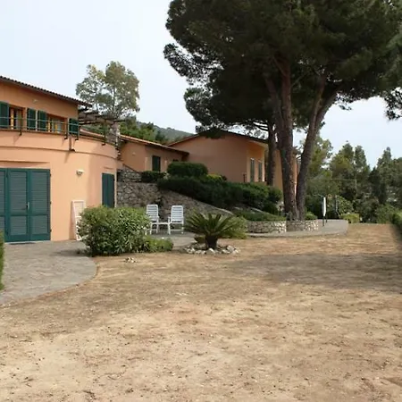 Claudia Apartment