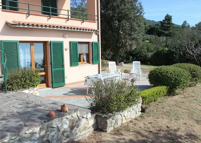 アパート Claudia